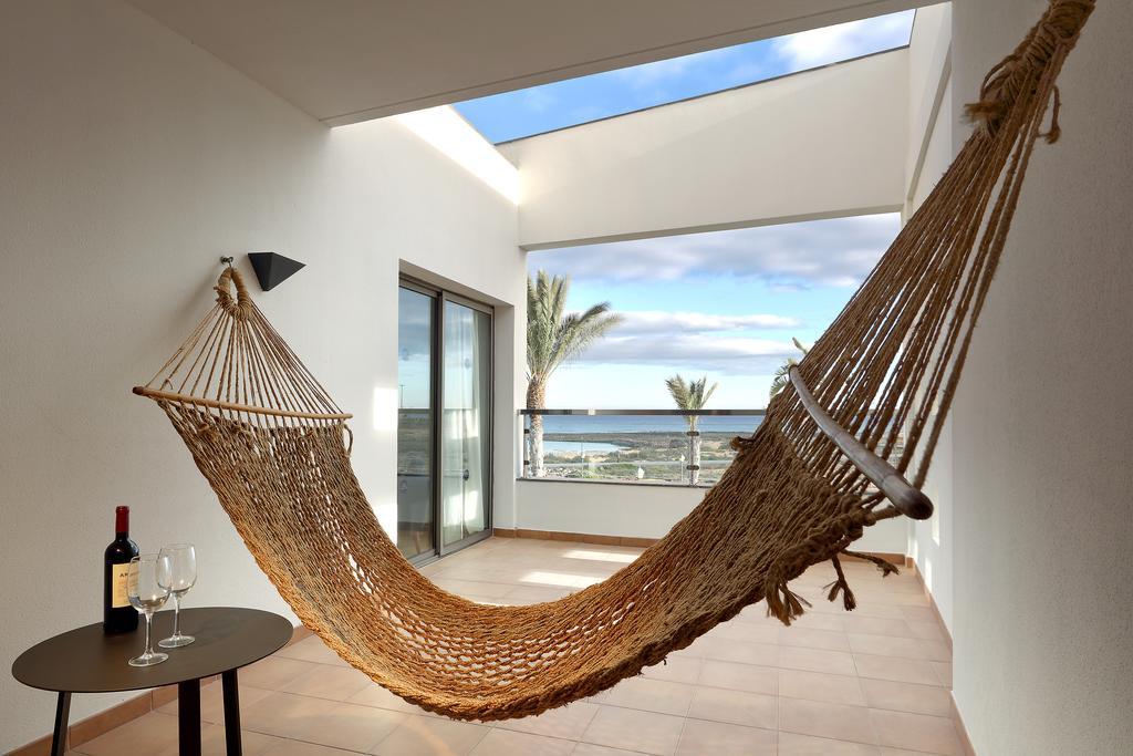 Villas Eurostars Las Salinas 科斯塔卡莱塔 外观 照片